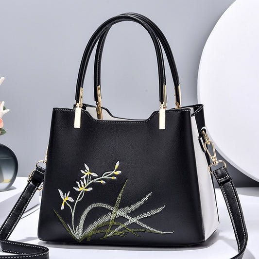 Hand Bag 21 Black